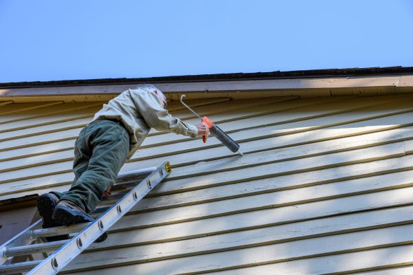 Vinyl Siding Caulk Repair in Dublin